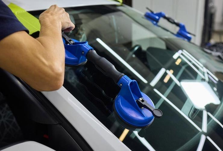 The-Cost-of-Windscreen-Repair-in-London-003